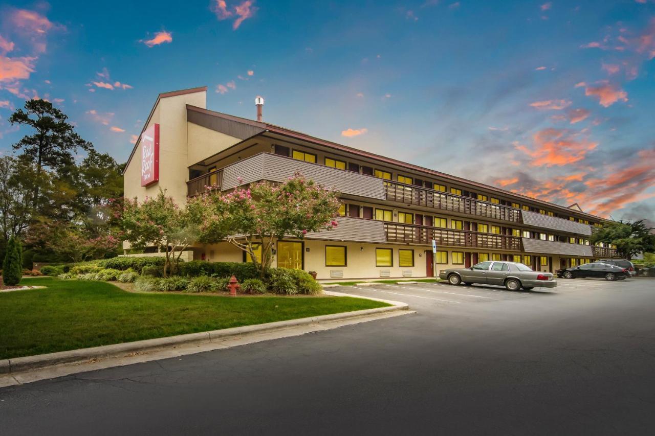 Red Roof Inn Durham - Duke Univ Medical Center Экстерьер фото