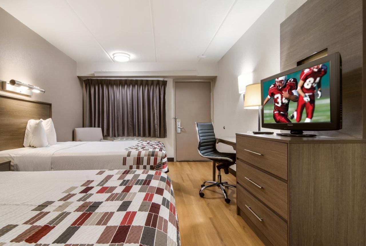 Red Roof Inn Durham - Duke Univ Medical Center Экстерьер фото
